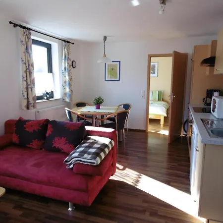 Schaefer Apartment